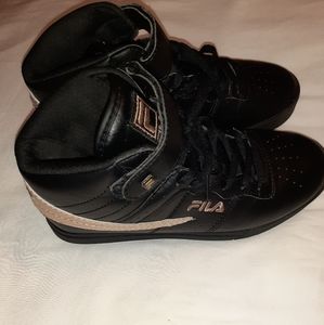 Lace up  upper FILS shoes